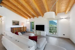 Voll ausgestattete charmante Wohnung mit Garten und Terrasse | Seeblick | Strand in der Nähe - Image 2