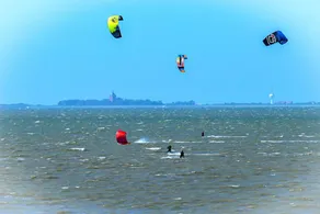 Gemütliche Wohnung mit Schwimmbad und Direktem Seeblick - Haus am Sahlenburger Strand - Image 2