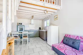Apartment Between Vineyards and Ocean – Nature and Comfort Getaway - Image 4