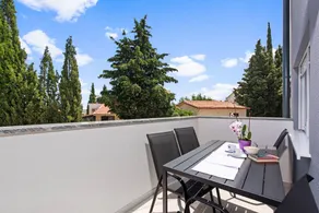 Sea in Pula with 3 bedrooms and 2 bathrooms - Image 4