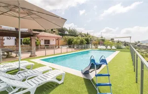 Villa mit Terrasse, Grill und Garten - Image 2