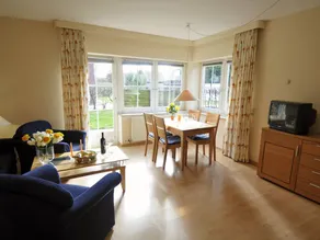 Fully equipped wonderful holiday apartment with terrace, jacuzzi & garden - Image 5