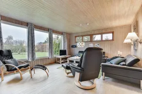 Fully equipped charming holiday home with garden & terrace | Pets allowed - Image 4