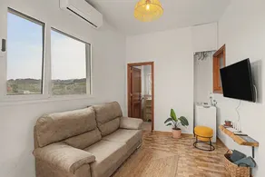 Vacation Apartment 'With Wonderful Views' with Sea View, Wi-Fi and Air Conditioning - Image 2