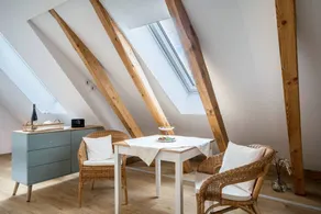 Flat with terrace - Image 3