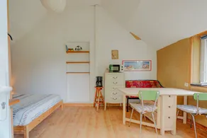 Studio with garden, fast internet & BBQ | Garden view - Image 4