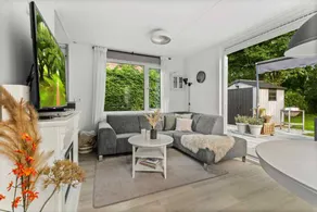 Holiday home in Baarland with fenced garden - Image 4