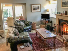 Child-friendly beautiful cottage with garden & barbecue | Pets are welcome - Image 5