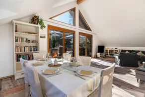 Apartment with terrace | Mountain view | Suitable for remote work - Image 5