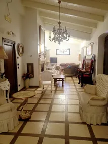 Family-oriented ample holiday apartment with terrace, BBQ & hot tub | Nature view | Dogs allowed - Image 3