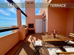 Flat with pool & barbecue - Image 2