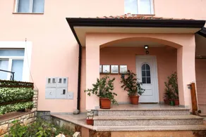 Ferienwohnung WOHNUNG MIT KLIMAANLAGE - Image 4