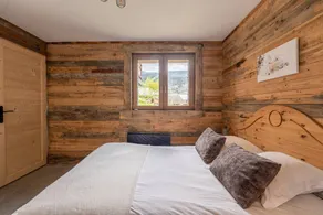 Apartment "La Cabane Du Cerf" with Mountain View, Private Terrace and Wi-Fi - Image 3