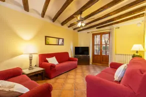 Holiday home with private pool, barbecue & terrace - Image 3