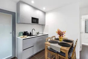 Maison avec piscine, internet haut débit et barbecue | Vue rivière - Image 4