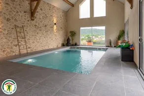 Wunderschöne Ferienunterkunft mit Grill, Garten und beheiztem Pool - Image 2