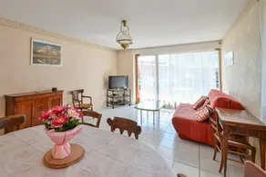 Family-friendly apartment | Perfect for remote work - Image 3