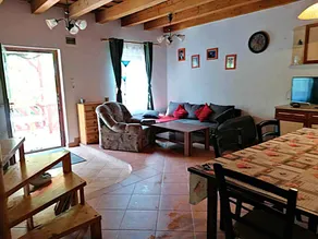 Family-friendly wonderful holiday home with BBQ, garden & terrace | Pet-friendly - Image 3