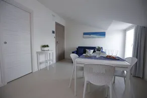 Path House - Seaview Luxury by Wonderful Italy - Image 3