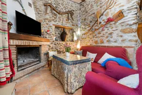 Country House 'Fuensanta Balcón Al Mar' with Mountain View, Private Terrace and Wi-Fi - Image 2