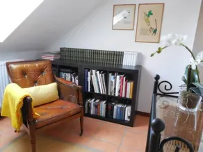 Holiday apartment with garden - Image 2
