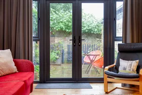 Casa con giardino e internet veloce | Vicino Università di Cambridge - Image 5