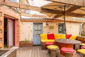 Child-friendly cottage with BBQ & garden | Good for workation | Pets allowed - Image 2