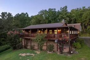 New! Private Hideaway with Epic Views, Hot Tub, Game Room, & Free Attractions - Image 4