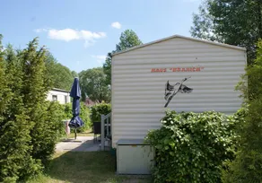 Mobilheim mit Terrasse und Grill - Image 2