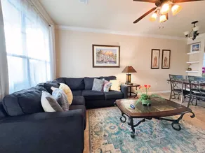 Appartement en copropriété avec piscine - Image 5