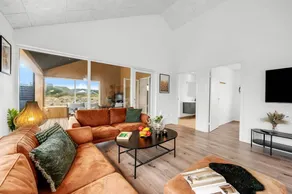 Family-friendly house with terrace, sauna & hot tub | Next to the beach | Dogs allowed - Image 5