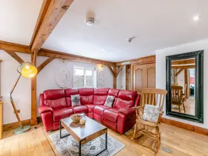 Family-friendly pleasant cottage with terrace & garden | River view | Pet-friendly - Image 4