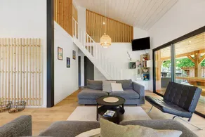 Holiday Home with Pool and Terrace Overlooking the Forest – 7 km from Montalivet Beach - Image 4