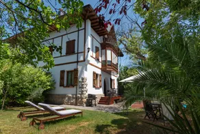 Kinderfreundliche Villa mit privatem Pool, Grill und Garten | Poolblick | Perfekt für die Arbeit von Zuhause | Hunde erlaubt - Image 3