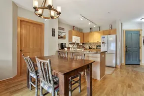 Agréable appartement en copropriété avec sauna | À côté du ski - Image 2