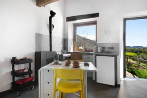 Children-friendly beautiful house with pool, garden & BBQ | Mountain view | Dogs allowed - Image 3