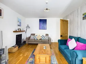 Family-oriented cottage with garden | River view | Close to the beach | Pet-friendly - Image 4