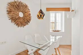 Maison de vacances avec internet haut débit et terrasse | Vue ville - Image 4
