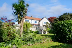 Children-friendly pleasant cottage with sauna & garden | Beach view - Image 2