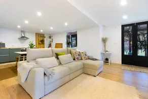 Maison de campagne conviviale et familiale avec internet haut débit, jardin et piscine privée | Vue jardin | Avec animaux admis - Image 4