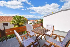 Wonderful flat with garden & terrace - Image 4