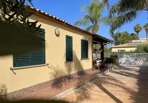 Maison de vacances avec barbecue, jardin et terrasse - Image 2