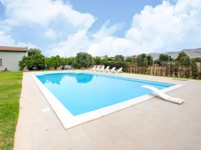 Children-friendly ample holiday home with garden, pool & barbeque | Mountain view | Perfect for remote work | Pets are welcome - Image 4