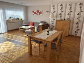 Family-friendly pleasant apartment with terrace - Image 3