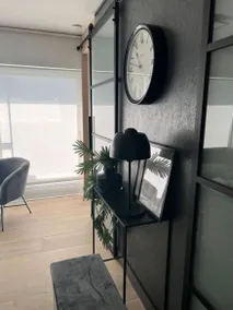 Appartamento con terrazza, piscina e giardino | Vista panoramica - Image 4