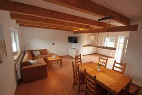 Pleasant holiday apartment with garden & terrace | Sea view | Pets are welcome - Image 4