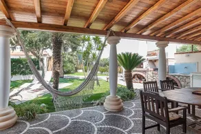 Villa avec jacuzzi, barbecue et jardin | Vue montagne - Image 4