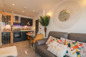 Cottage with garden | Beach view - Image 3