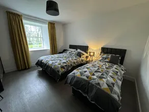 Flat with garden & BBQ - Image 4