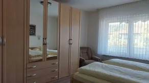 Wohnung mit Garten, Terrasse und Sauna - Image 3